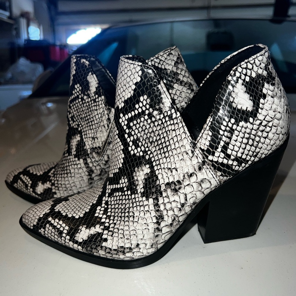 Nine West Snake skin print boots
